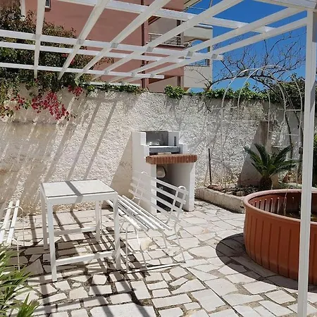 Daphne Holiday home Tolo